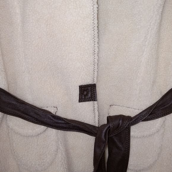Ideology Reversible Shearling/Faux Fur Jacket with Collar Leather Belt Womens PS - Picture 9 of 15